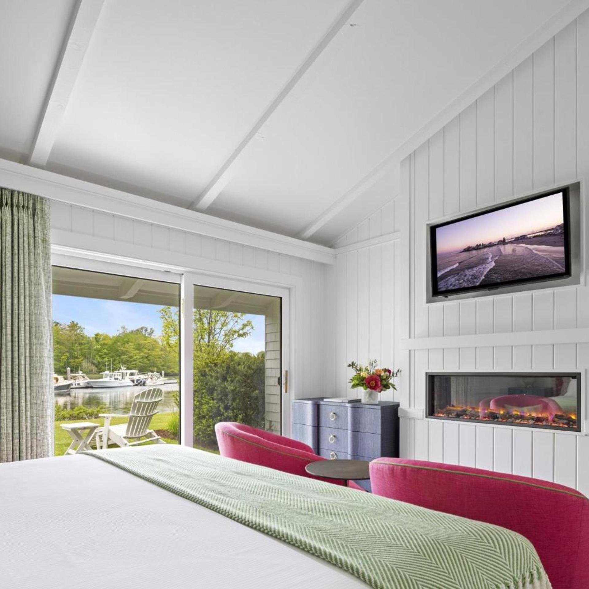 Yachtsman Hotel & Marina Club 7/60