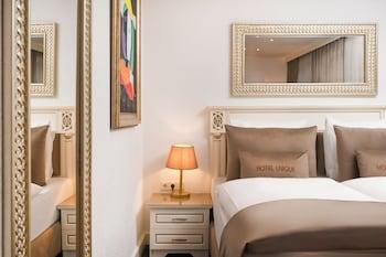 Economy, Queen Bed