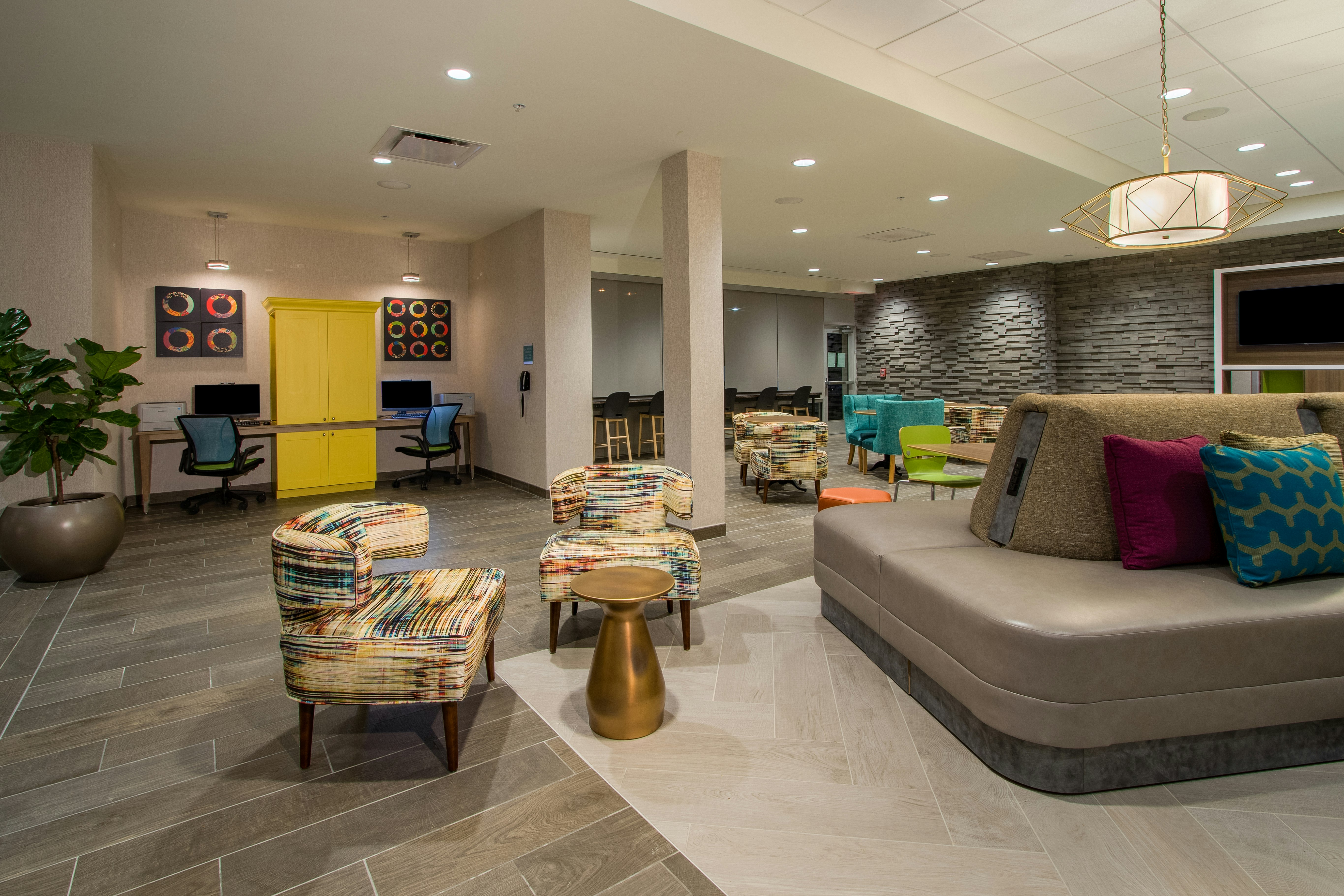 Home2 Suites By Hilton Grove City Columbus Oh 12/25