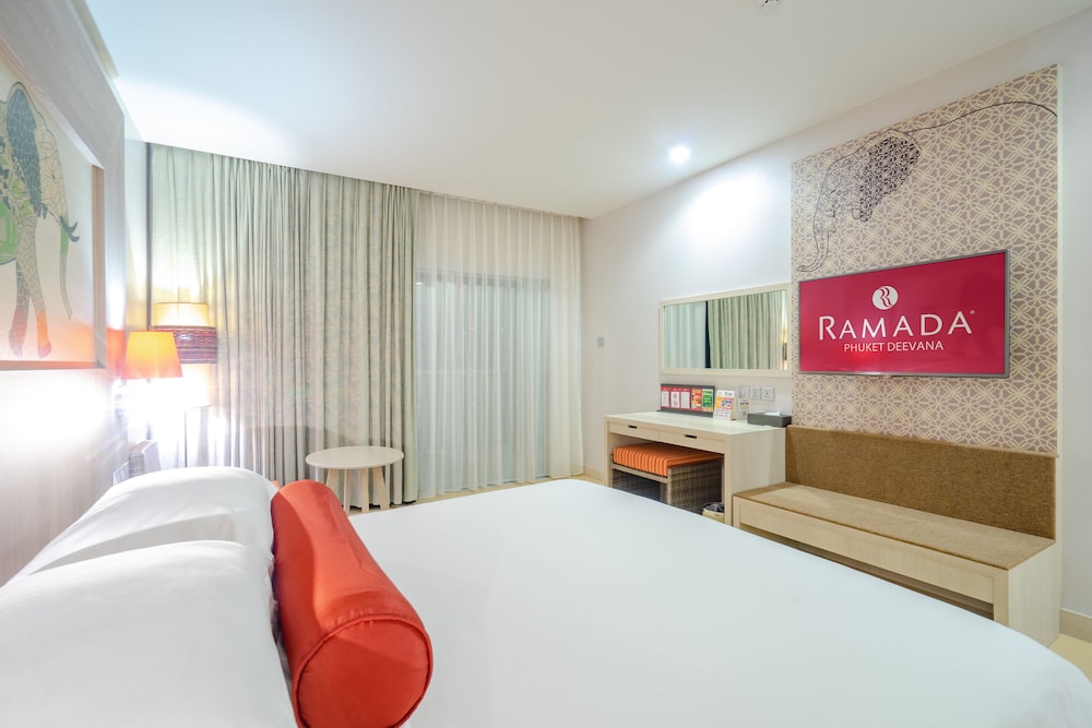 Ramada By Wyndham Phuket Deevana 28/70