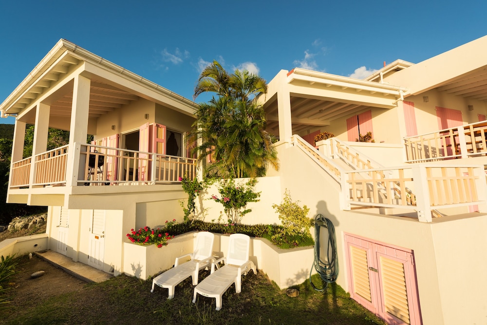 White Bay Villas 3/50