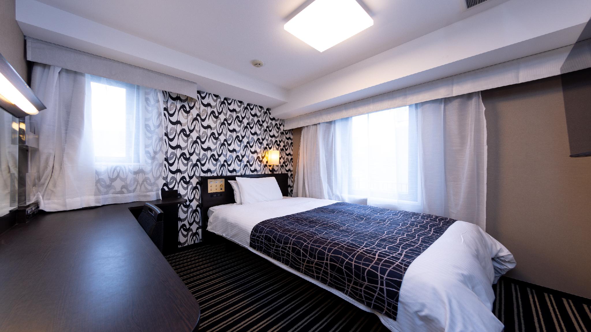 Semi Room, Single, Semi Double Bed