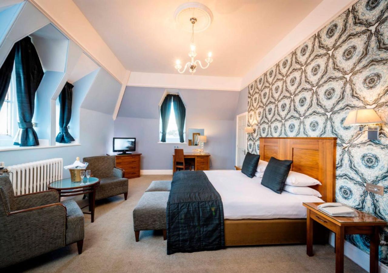 Executive, Double Bed, Inland View