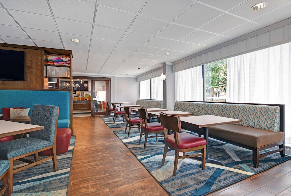 Hampton Inn Charleston Mount Pleasant Patriots Point 42/50