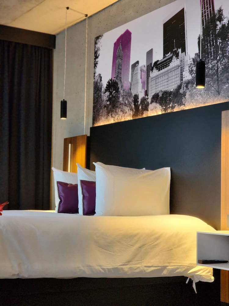 Hotel Kennedy 14/47