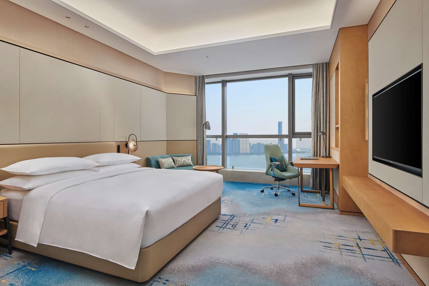 Executive, King Bed, Lounge Access