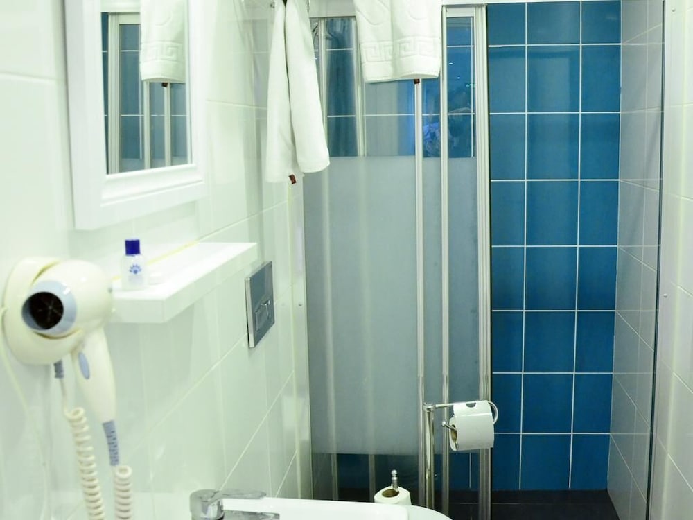 Star Holiday Hotel 63/68