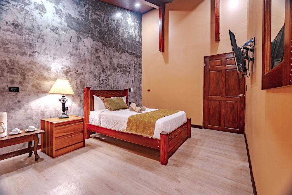 Hotel Villa Florencia 8/55