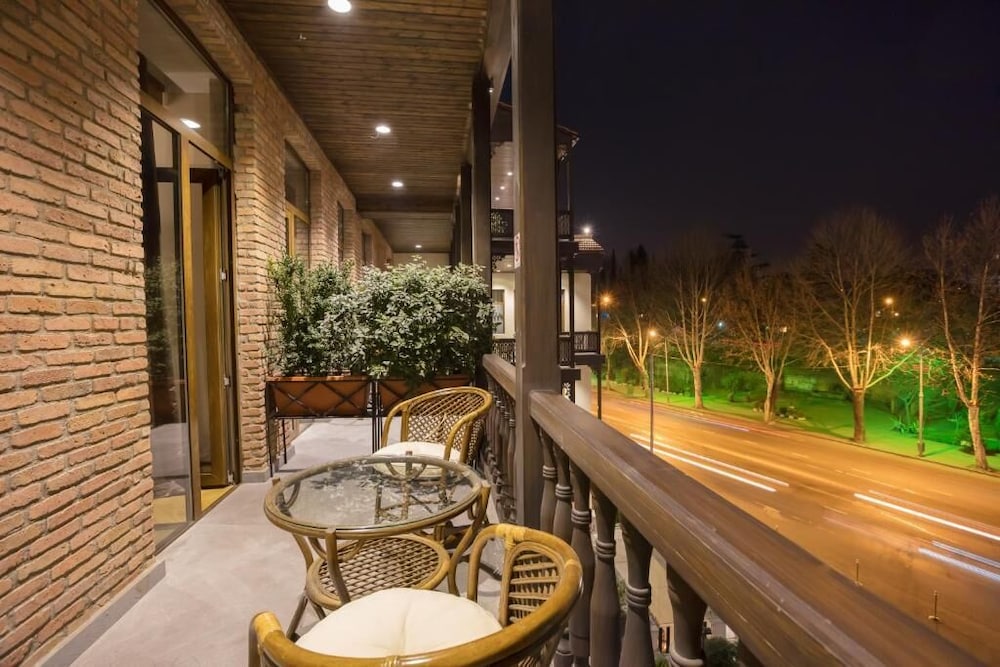 Museum Hotel Orbeliani 28/50