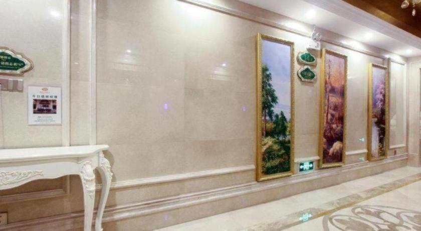 Vienna Hotel (Zhongshan Ancient Town Haizhou) 35/58