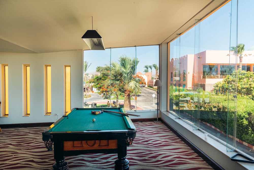 Nubian Island Hotel 35/70
