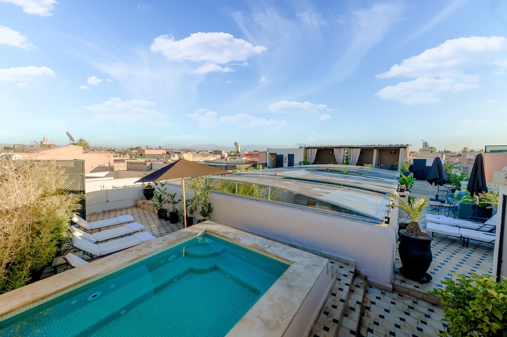 Riad Amina 3/75