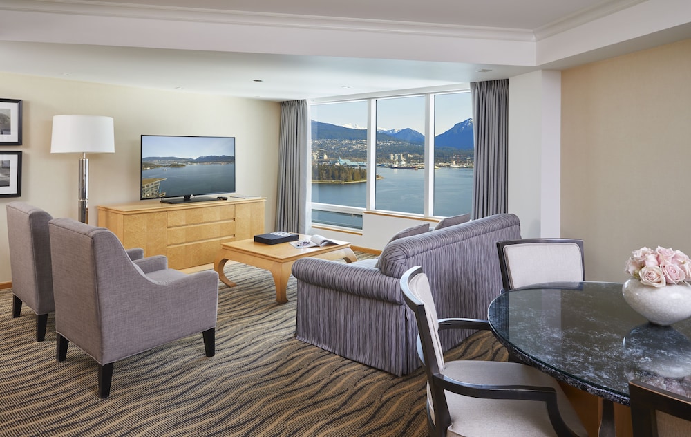 Pan Pacific Vancouver 48/68