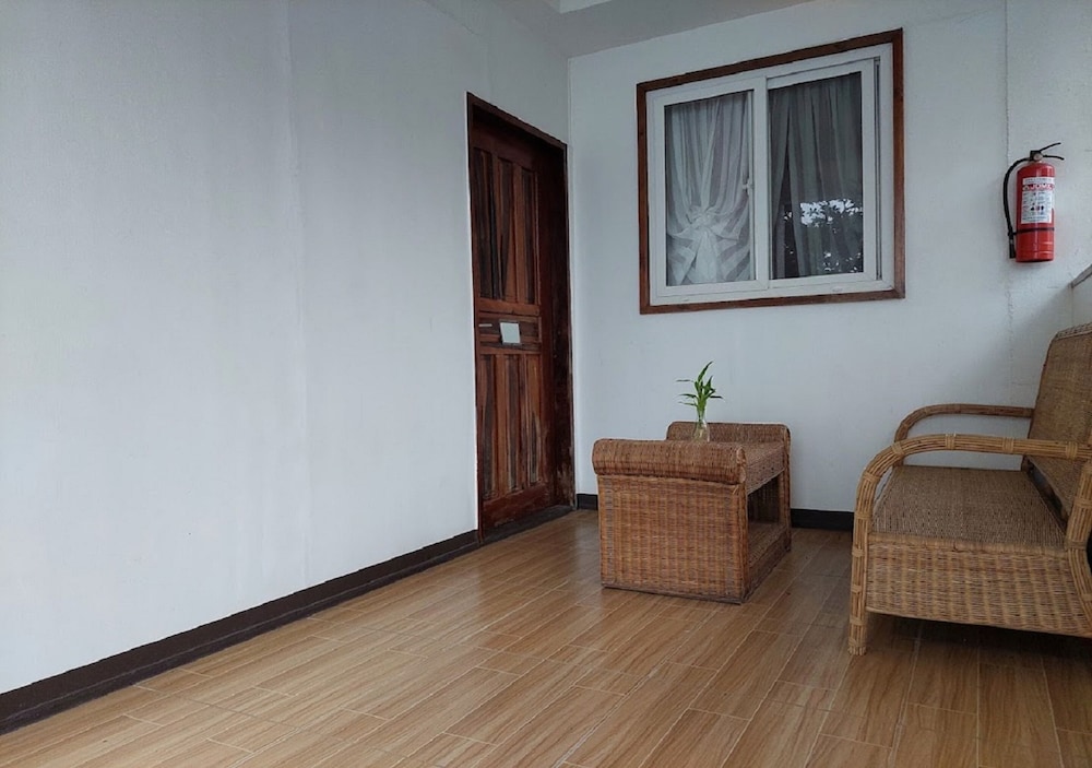 Doublegem Beach Resort 56/79