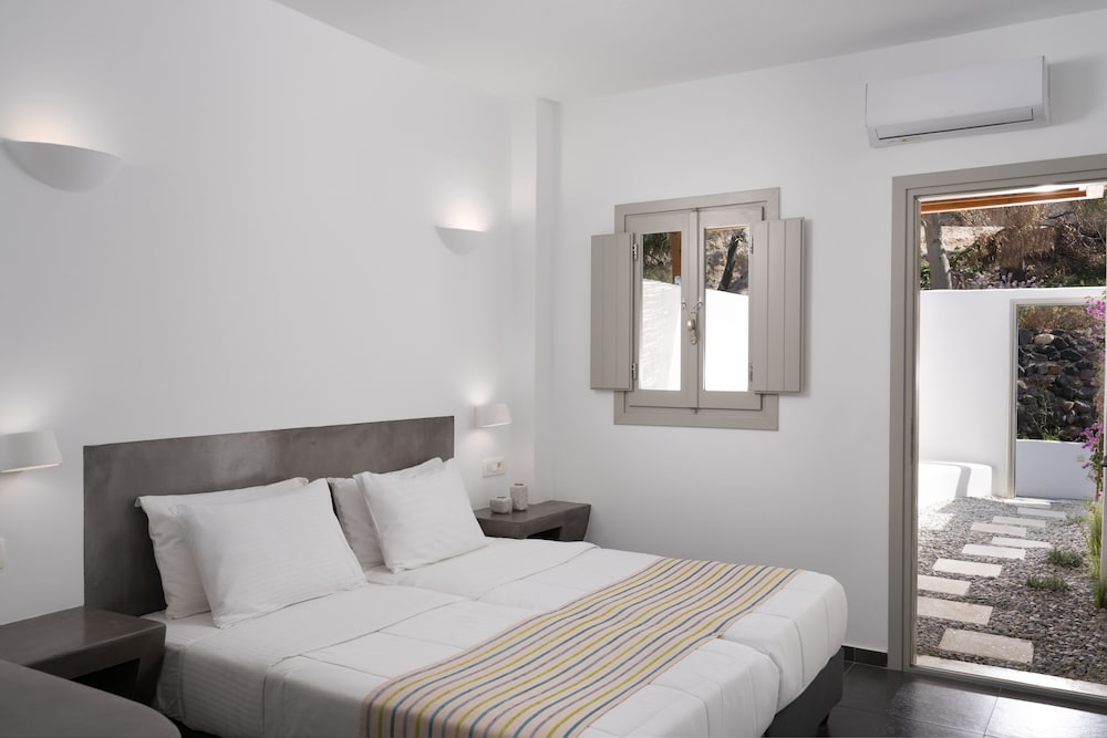 Classic, Double Bed, Private Garden