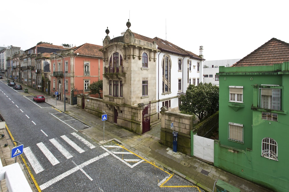 CHARMING HOUSE MARQUES 2 - CEDOFEITA 62/73