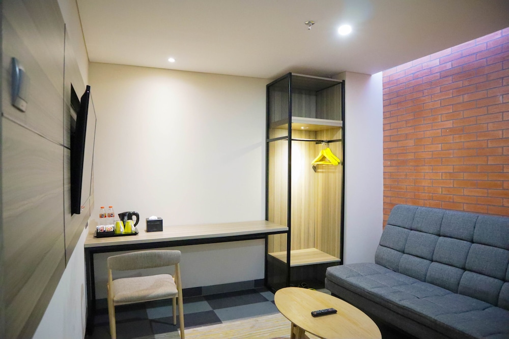Ibis Styles Bekasi Jatibening 37/72