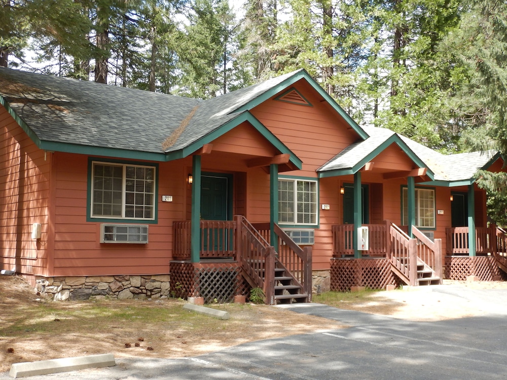 Mount Shasta Resort 6/63