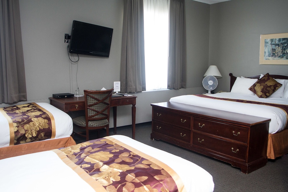 King Edward Hotel 19/55