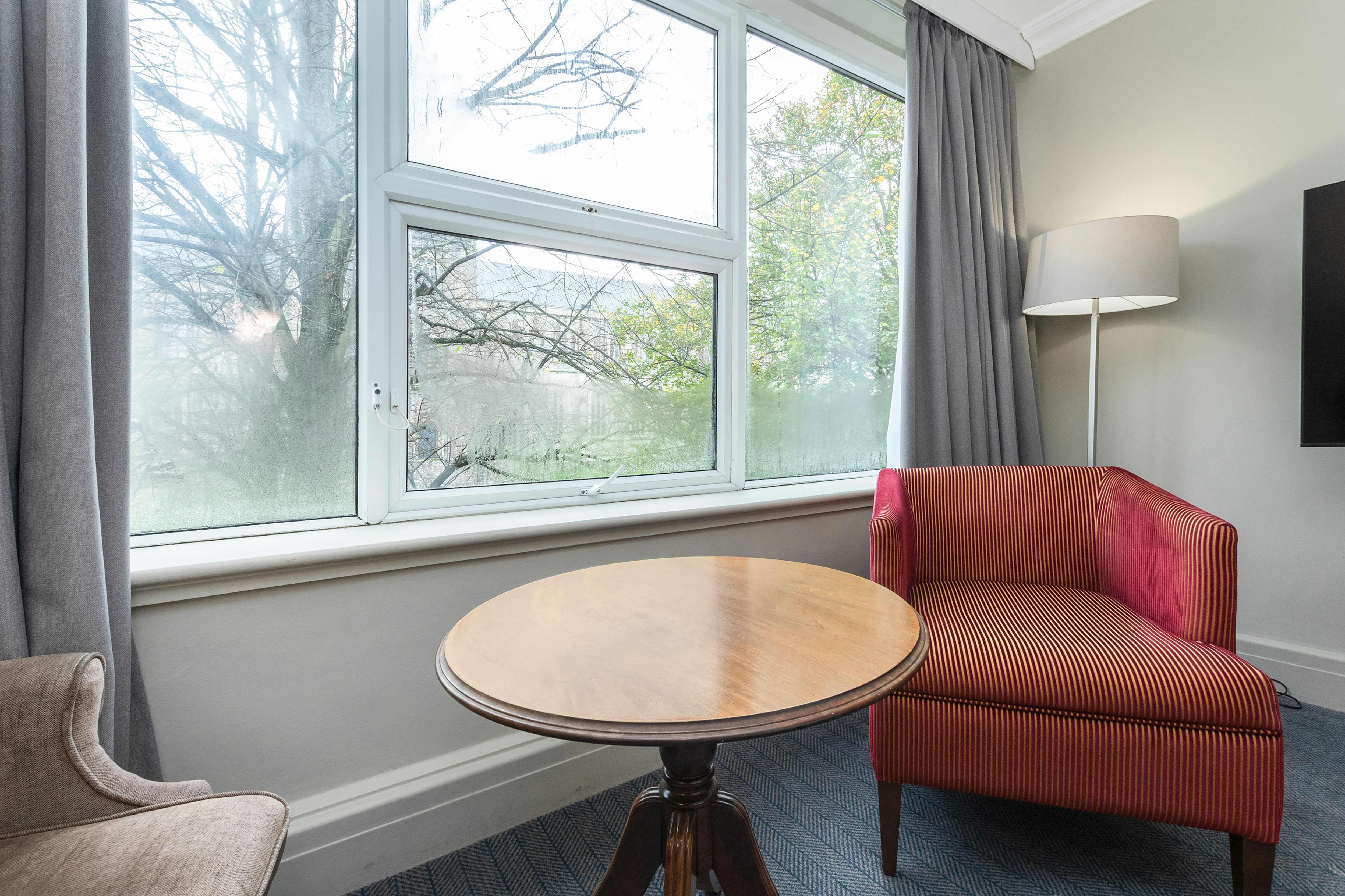 Winchester Wessex Hotel by Sunday 44/70