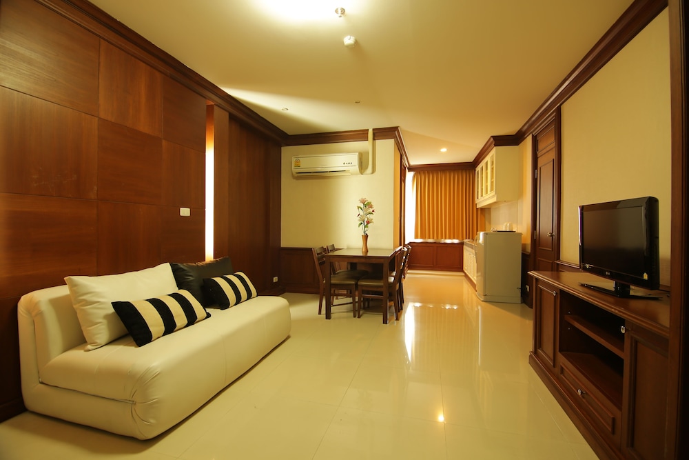 Convenient Park Hotel 35/45