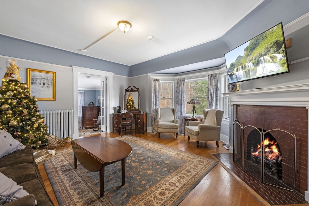 Hartness House Inn 29/50