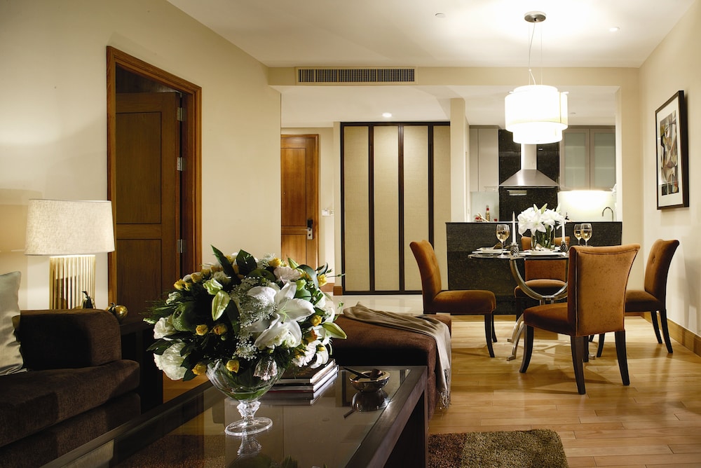 Ascott Bangkok Sathorn 27/40
