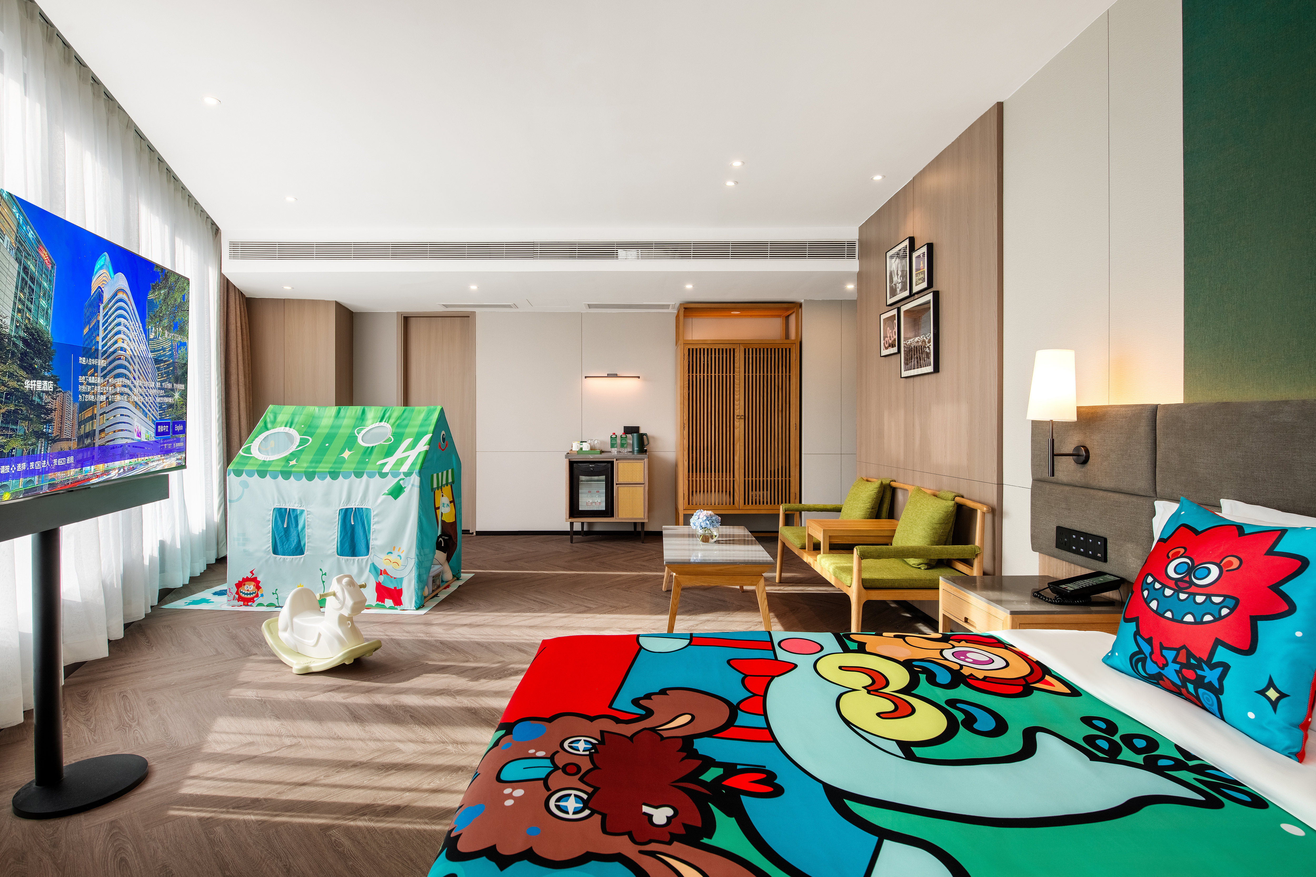 Holiday Inn Guangzhou Zhujiang New Town By Ihg 44/50