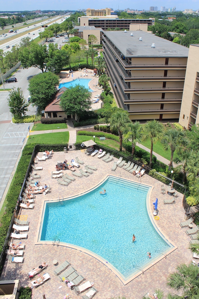 Rosen Inn At Pointe Orlando 45/50