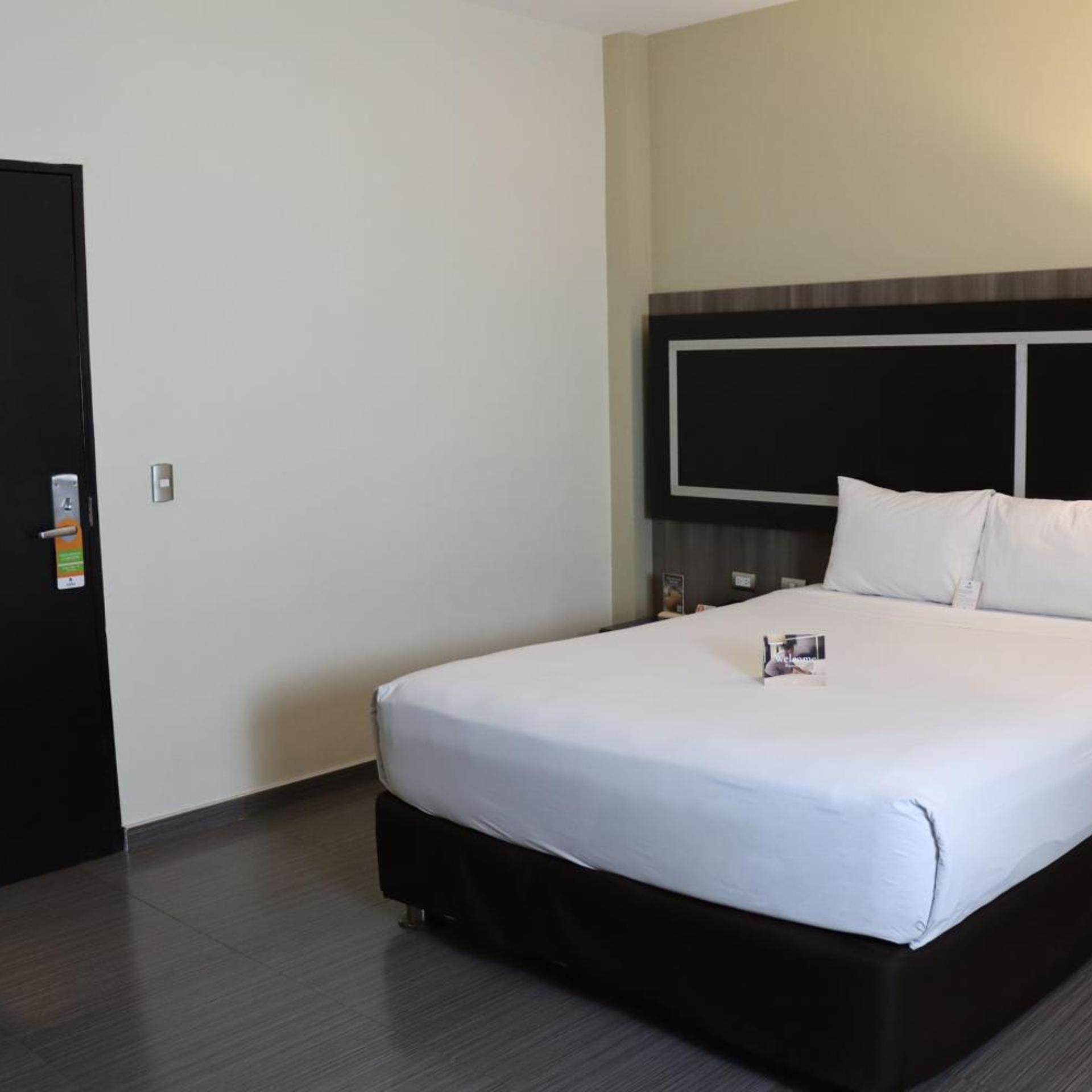 Rado Hotel Santa Maria 5/50