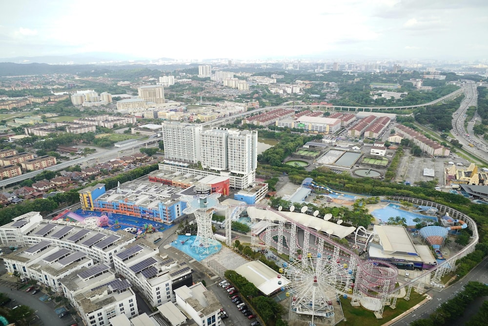 Wyndham Grand I-City 1/60