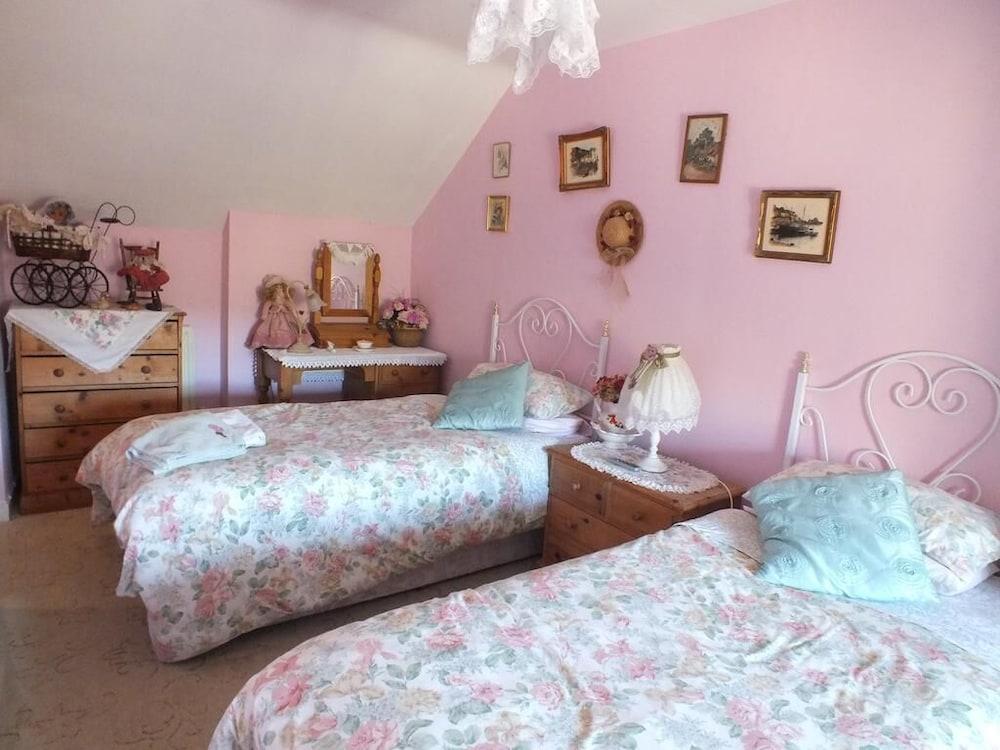 East Farm House B&B 6/19