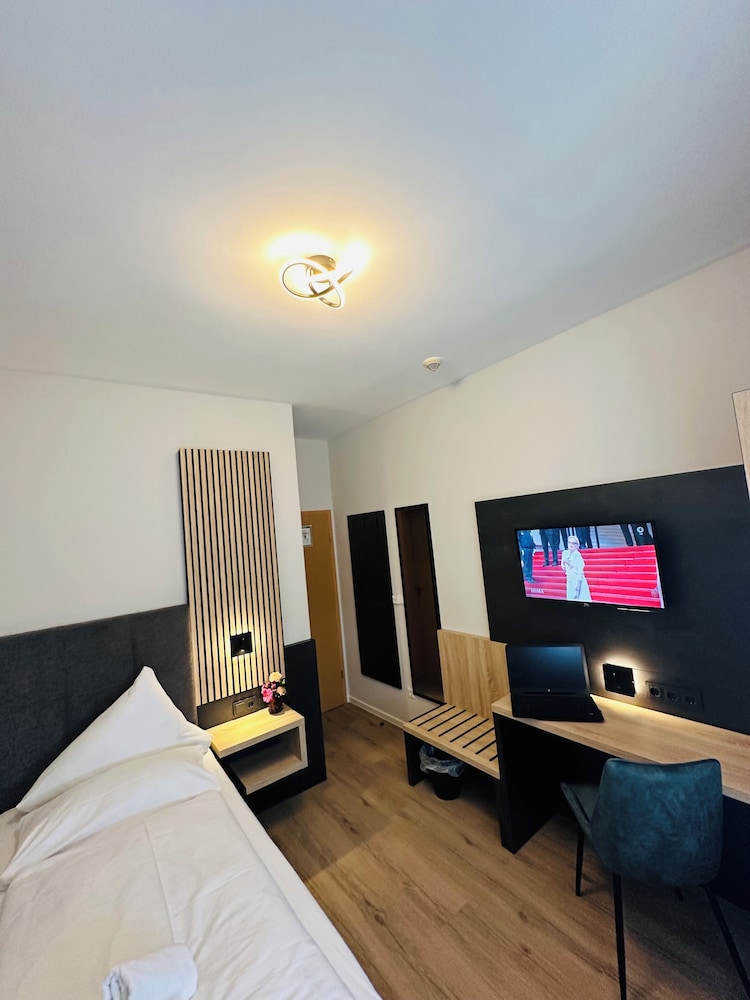 Hotel Stadt Emmerich 6/40