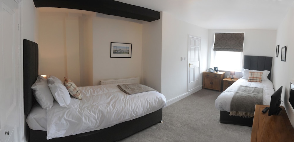 Ty Helyg Guest House 15/50