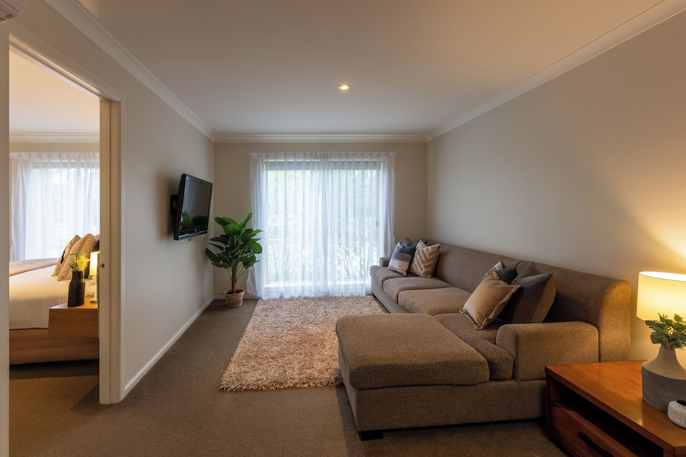 Lifestyle Apartments At Ferntree 46/66
