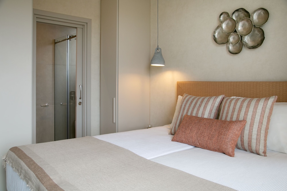 Lora Pearl Luxury Villa 10/66