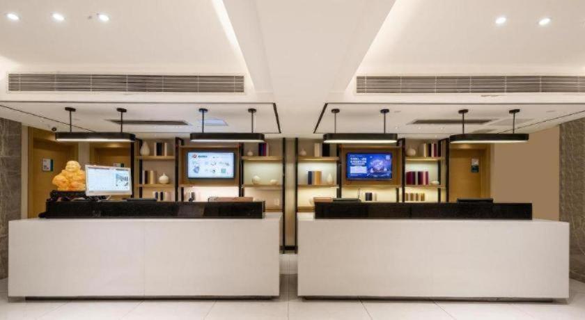 City Comfort Inn Jingzhou Wanda Plaza 9/42