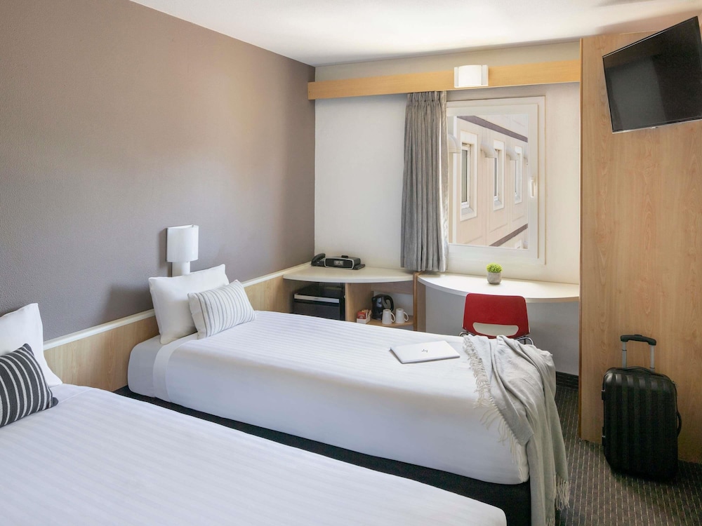 Ibis Newcastle 30/60