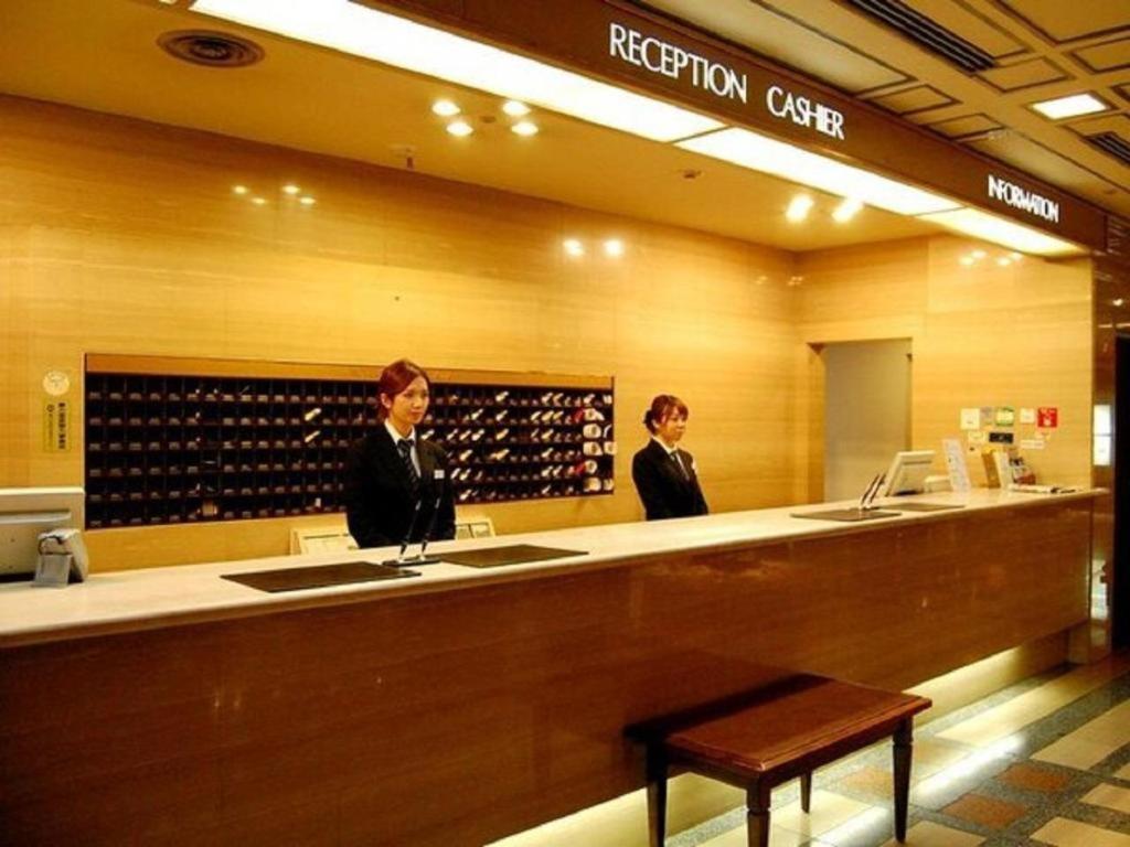 Hotel Castle Plaza 12/35