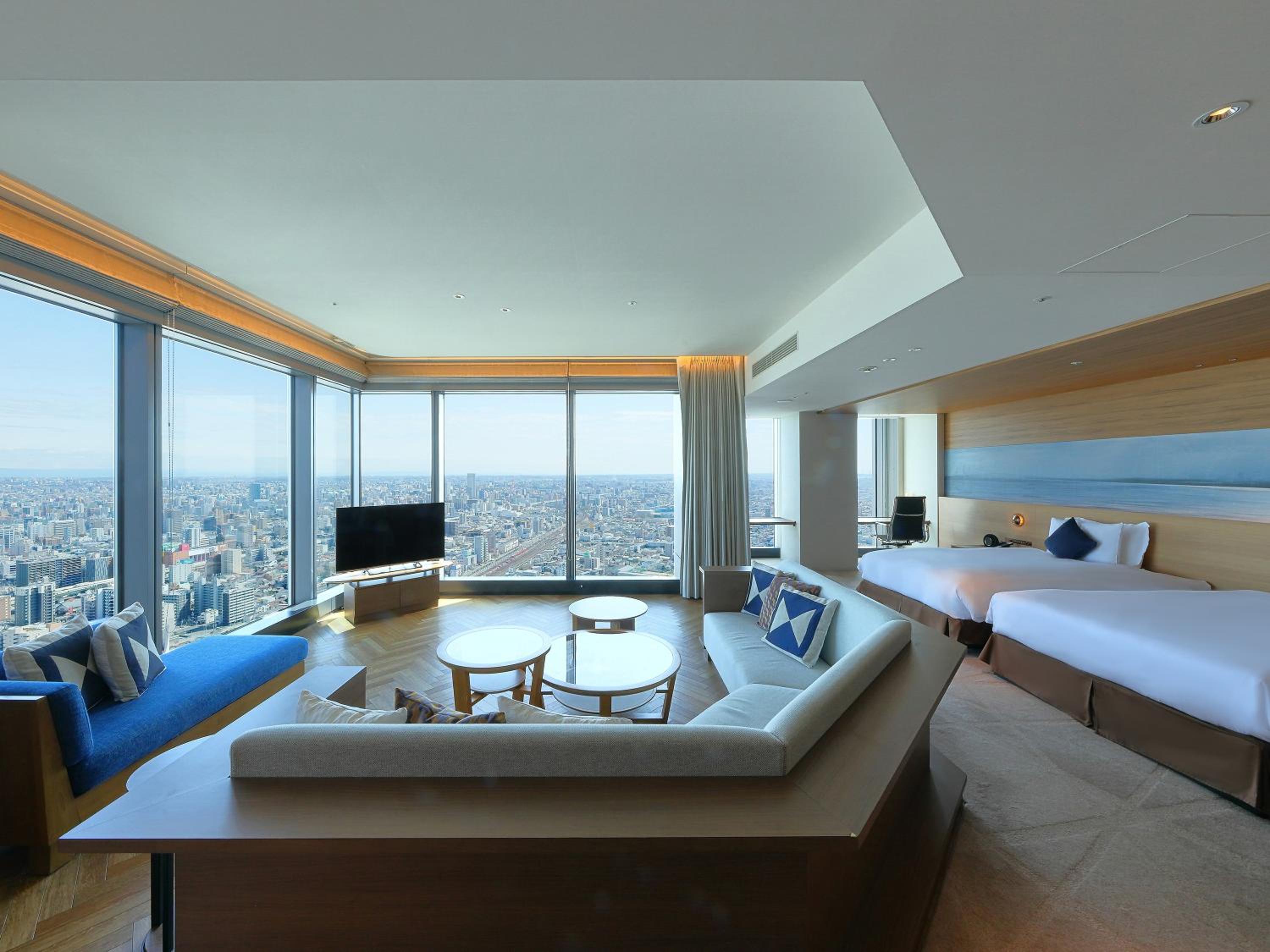 غرفة بريميوم ركنية بسرير فردي مع دخول صالة النادي، Nagoya Prince Hotel Sky Tower 2/6