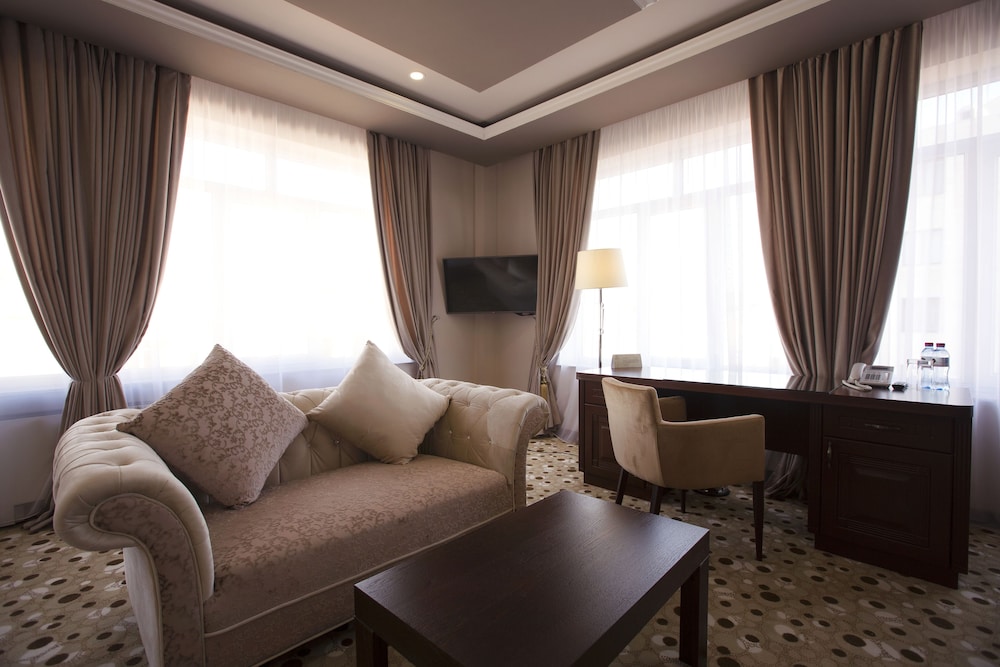 Central Hotel Yerevan 55/71