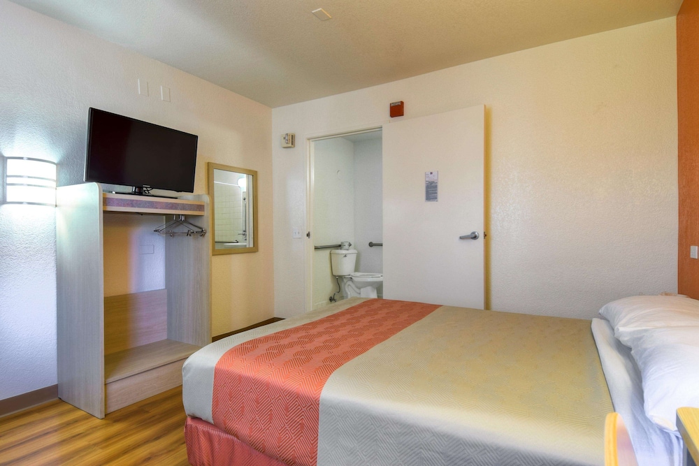 Motel6 San Dimas, CA - Los Angeles 14/46