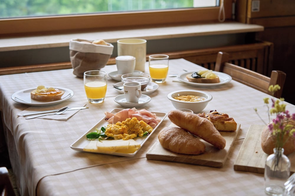 Albergo Moderno 36/50