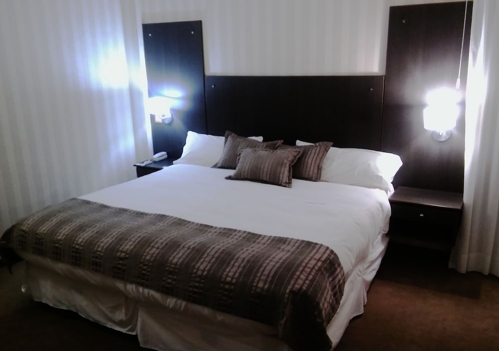Hotel El Cortijo 15/32