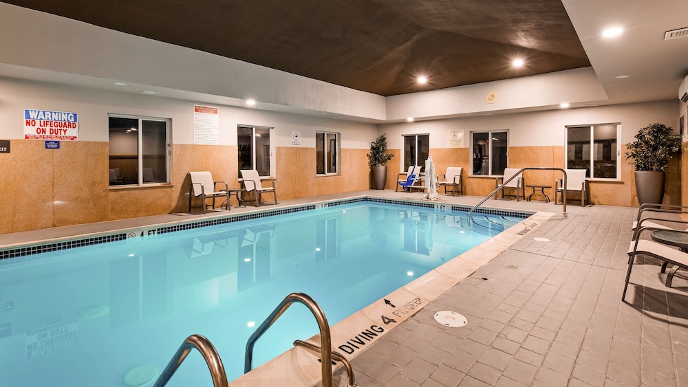 Best Western Plus New Cumberland Inn & Suites 3/35