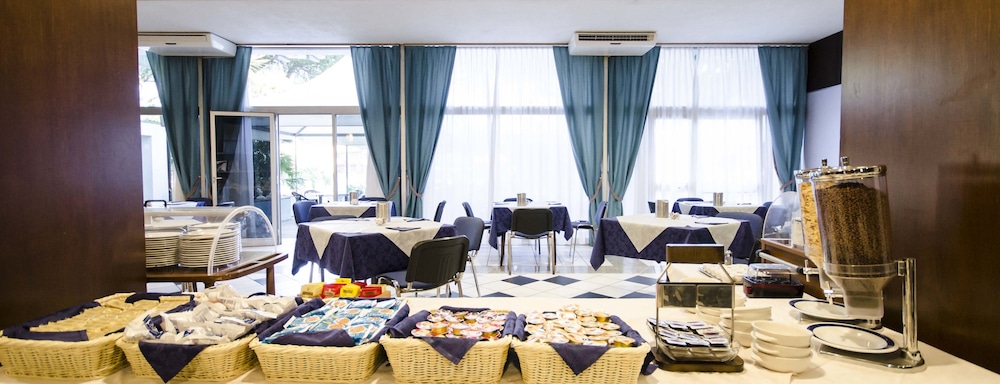 Hotel Helios 23/34
