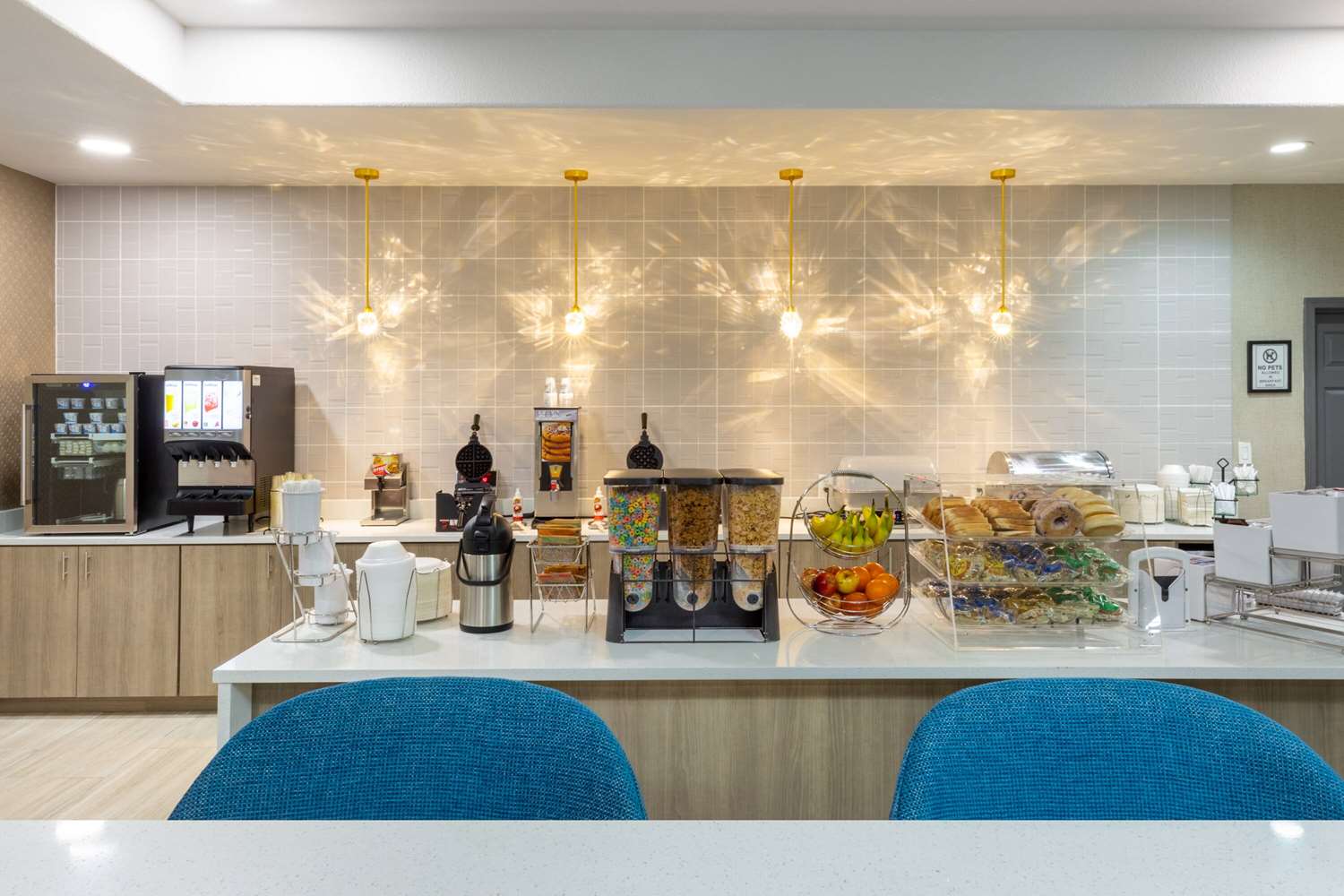 La Quinta Inn Suites New Braunfels 10/50