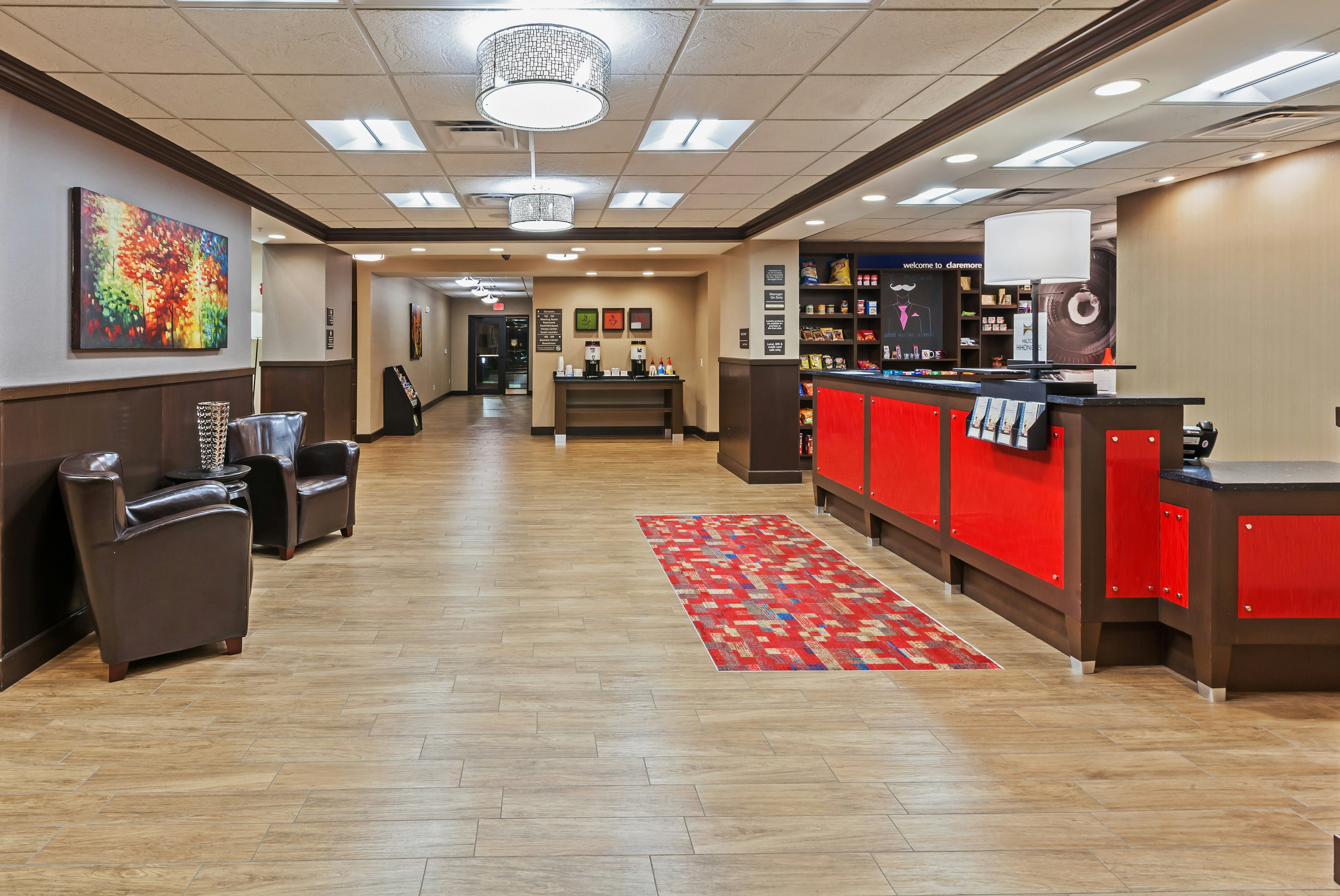 Lobby at Hampton Inn and Suites Claremore Ok, CLAREMORE - OK