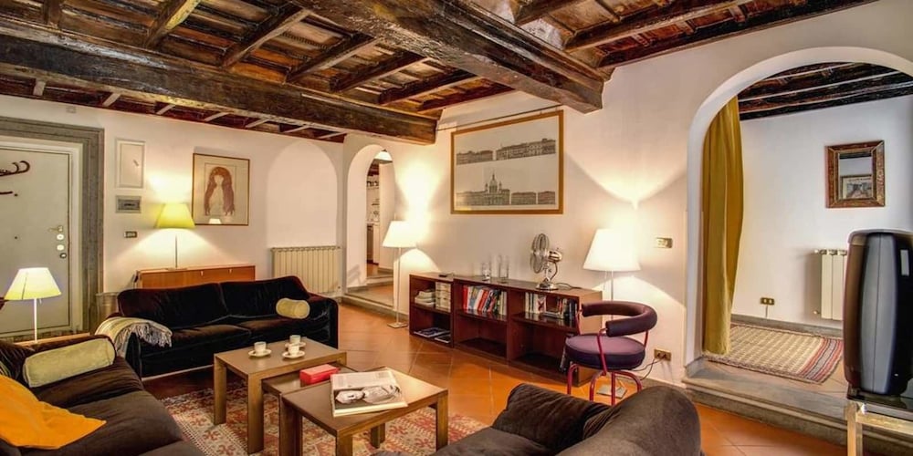 Cartari Elegant Suite Piazza Navona 11/21