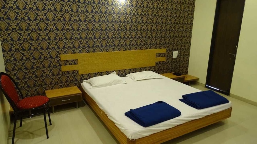 Tourist Home Lodging 16/36